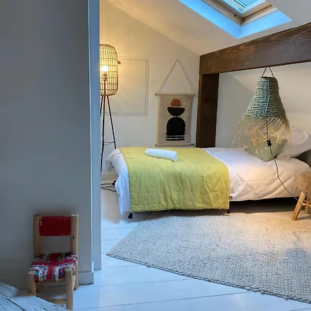 La Source, Maison De Vieux Hébergement de vacances *