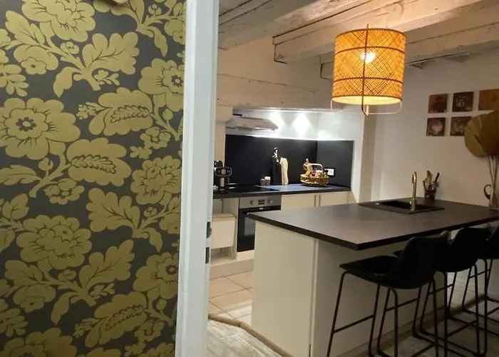 La Source Gæstehus Périgueux